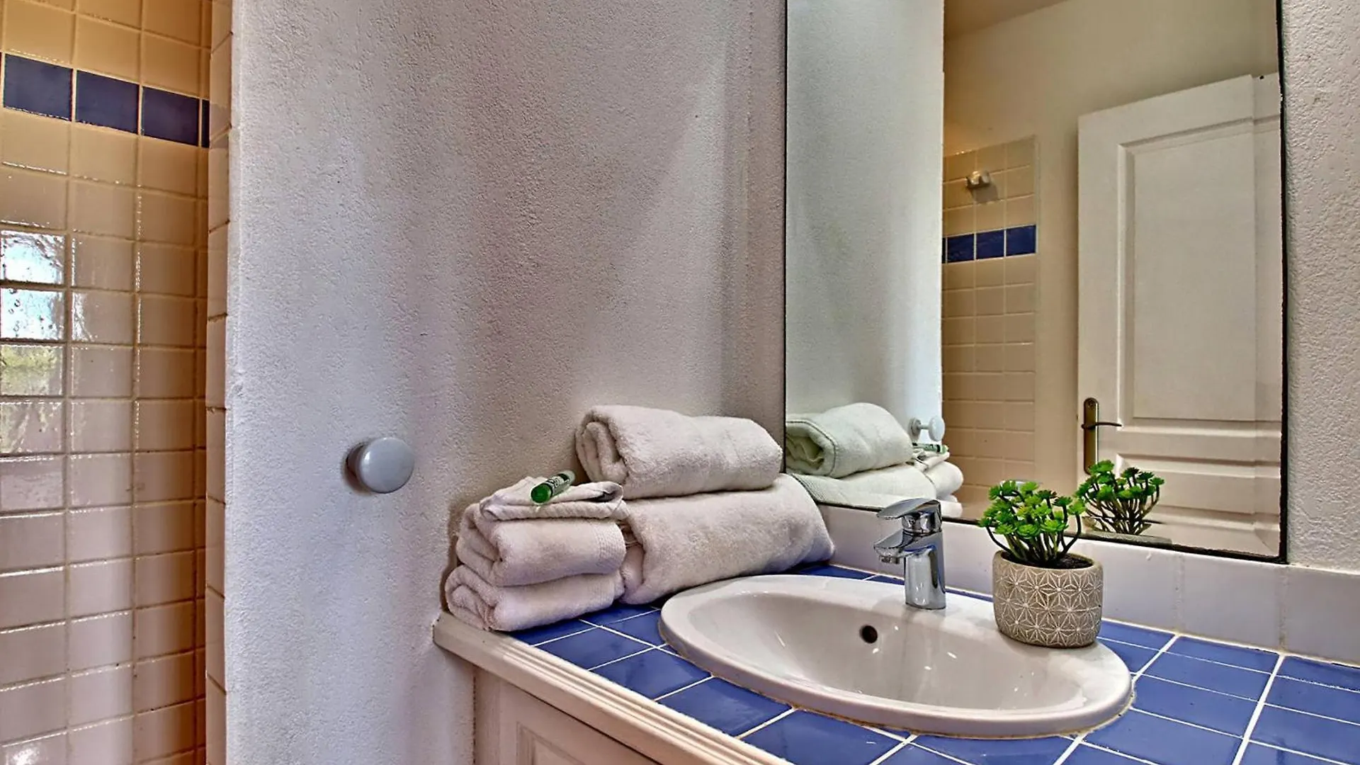 Apartment Villa 